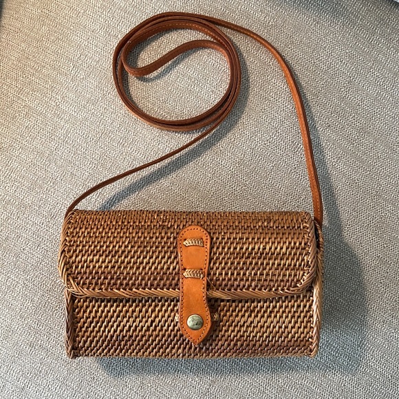 Bohemian Rattan Bag - Picture 7 of 11